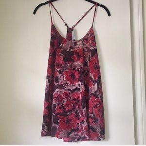 🌷Rock & Republic Floral Tank